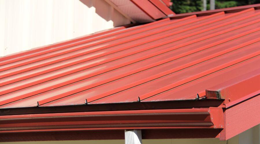Professional metal roof installation in Pomona, CA
